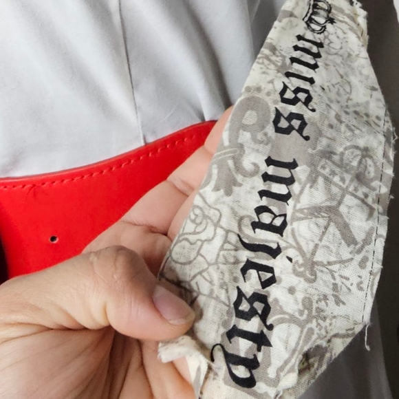 Vintage Y2K Miss Majesty White Fitted Blouse w/ Belt Loops - Picture 2 of 4